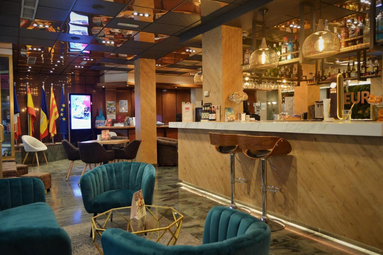 Yomo Eureka Hotel 4*