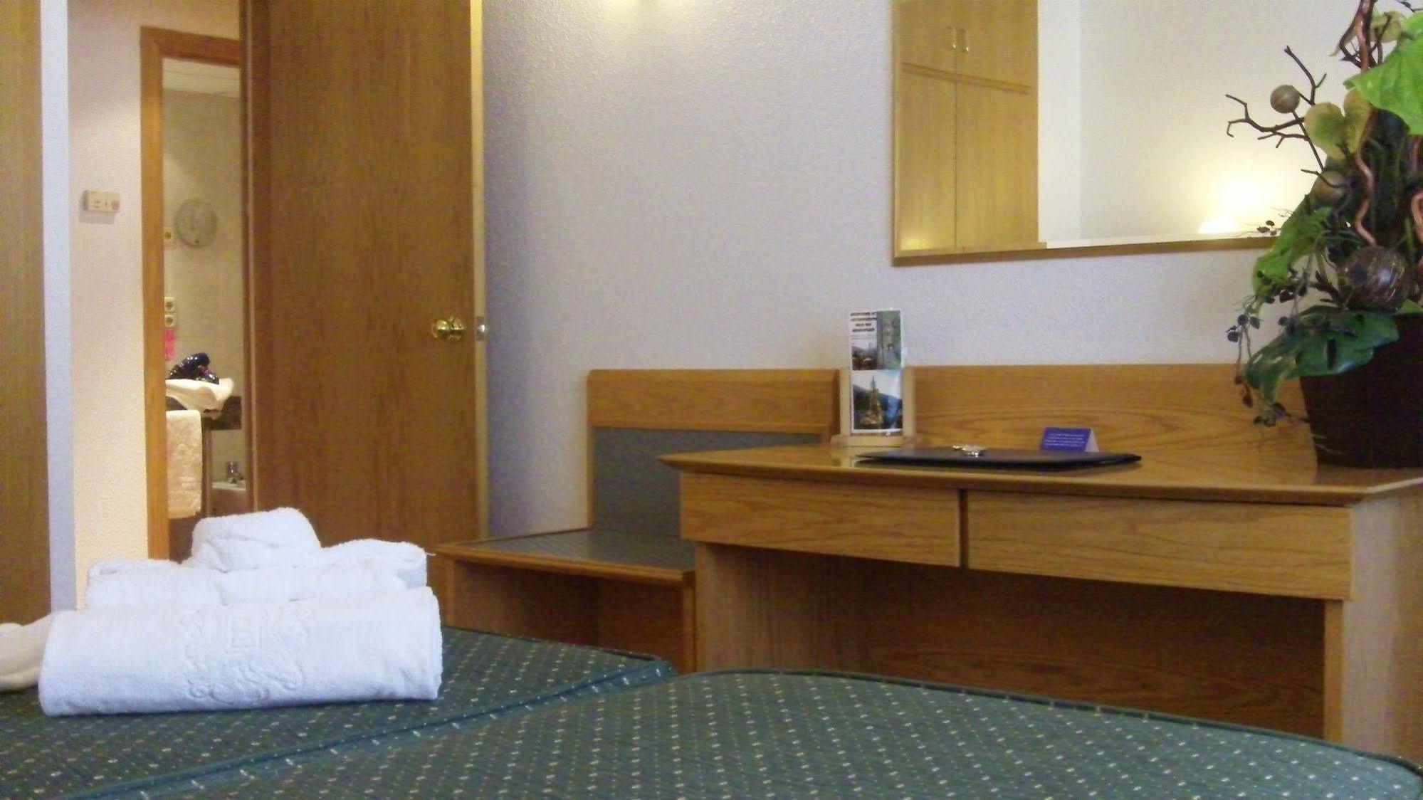 Yomo Eureka 4* Andorra la Vella