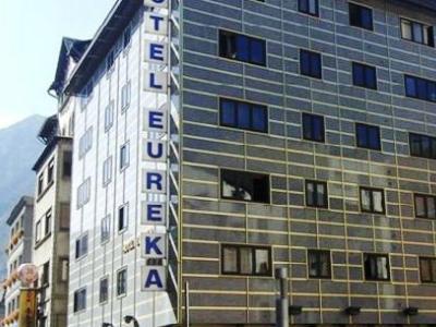 Yomo Eureka Hotel